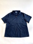 画像2: EMPIRE Co.,Ltd Merch "NOTRESURRECTION" Zip Front Smock Shirt (Navy) [7,800+税] (2)