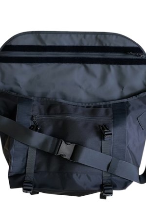 画像4: [送料無料] EMPIRE Co.,Ltd Merch BPM Messenger Bag (Black) [14,500+税] 